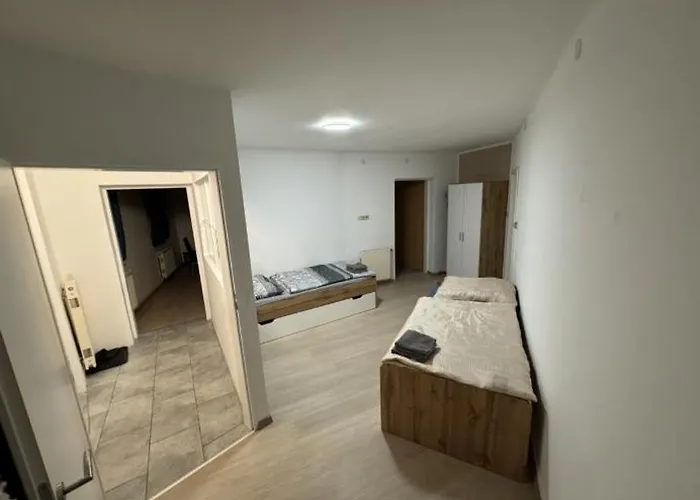 2 Schlafzimmer Albins At Lägenhet *